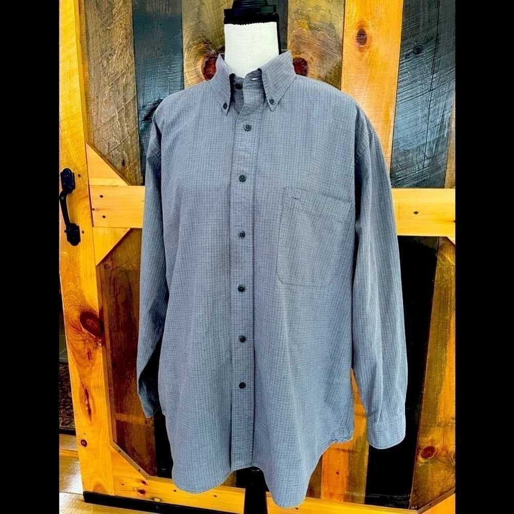 Woods & Gray gray button down cotton shirt size M